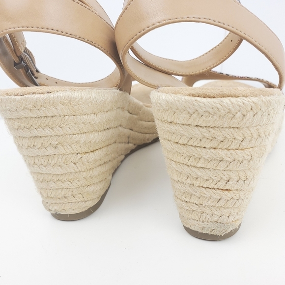 NATURALIZER wedge sandals size 10M - Picture 9 of 12